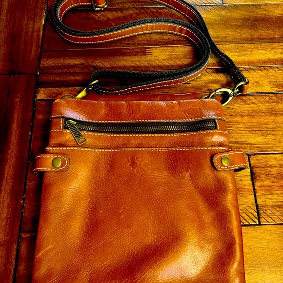 Patricia Nash Crossbody Bag - Picture 4 of 13
